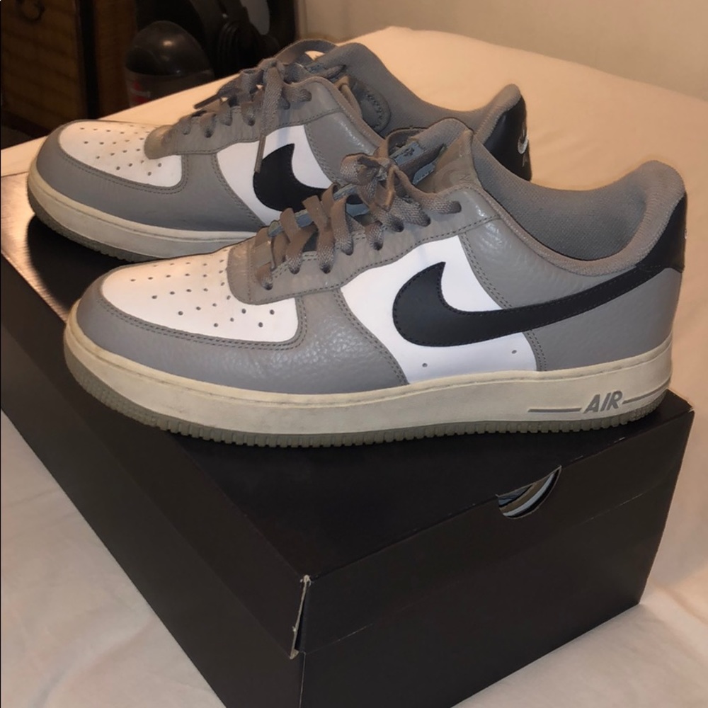 Low top Air Force 1’s